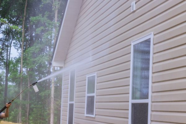Cost of House Washing in Fresno