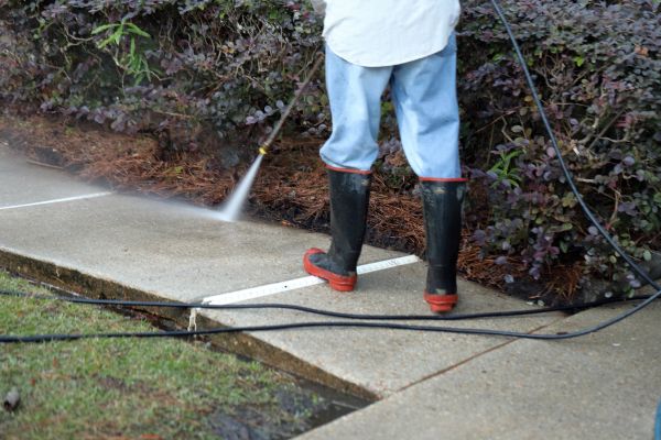 Cost of Sidewalk Washing in Fresno