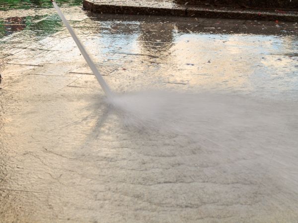 Cost of Pavement Cleaning Service in Fresno