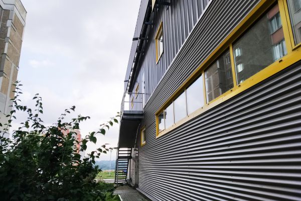 Cost of Aluminum Siding Cleaning in Fresno