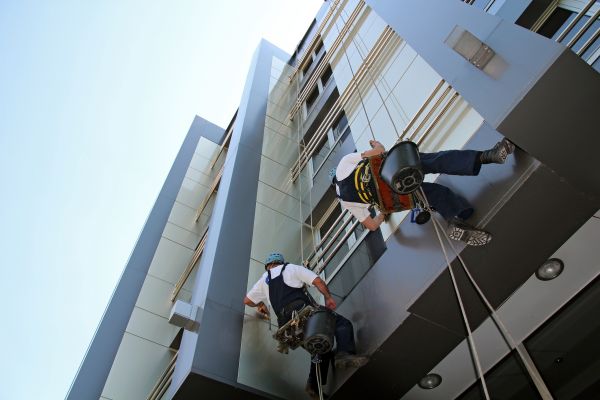 Cost of Condo Exterior Cleaning in Fresno